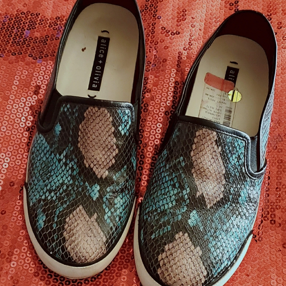 Alice and Olivia slip on Sneakers